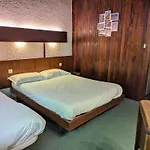 Gergovia Hotell 2*