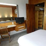 Hotell Gergovia 2*
