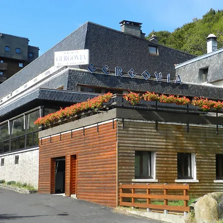 Gergovia 2* Super Besse