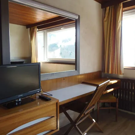Hotel Gergovia 2*