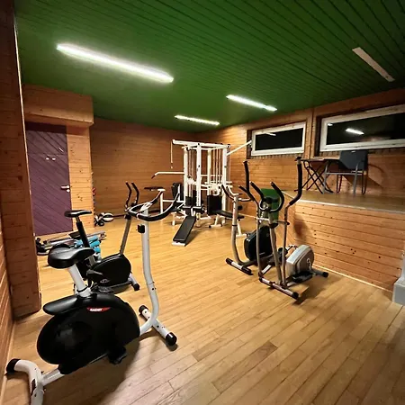 Gergovia Hotel 2*